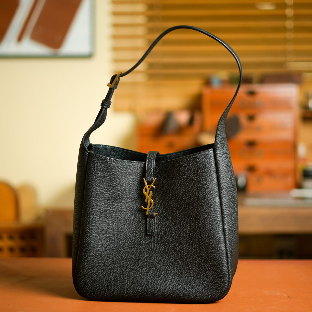 YSL 25 成品图