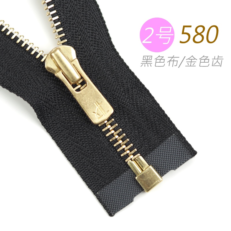组合呈现