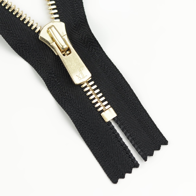 YKK Excella 8号玉米牙单头闭口拉链 皮具袋口袖口鞋子用 金色齿